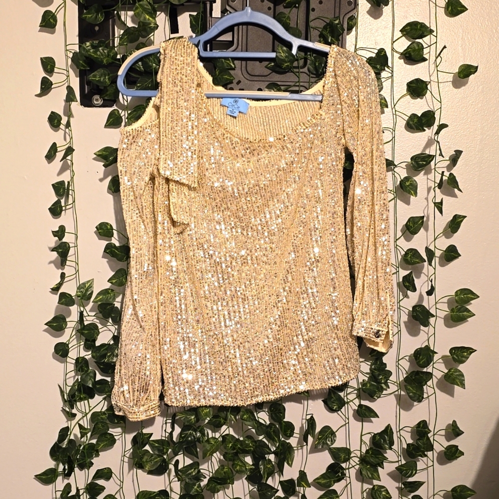 Cece Sequin Longsleeve Top - image 4